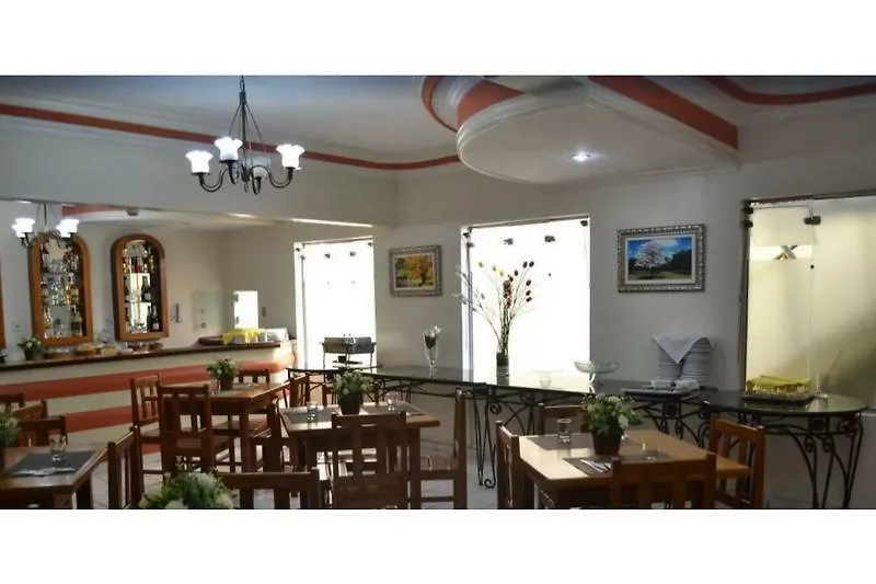 ***  Ipe Guaru Hotel Guarulhos Brasil